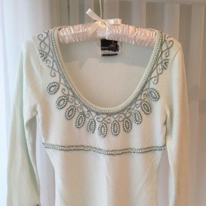 Romantic pearls sweater